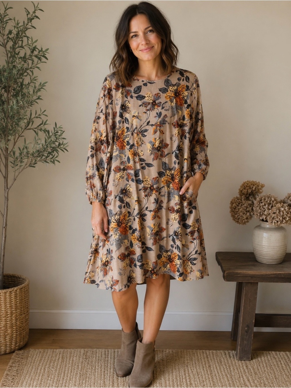 Floral Long-Sleeve Swing Dress in Taupe Floral NWT Size 5XL